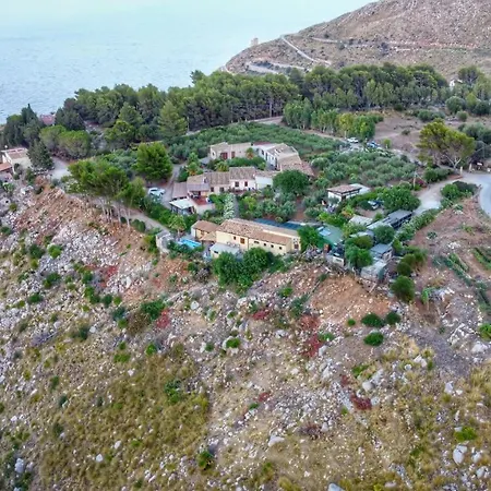 Baglio Cracchiolo Da Tuzzo - Casa Carrubbo *
