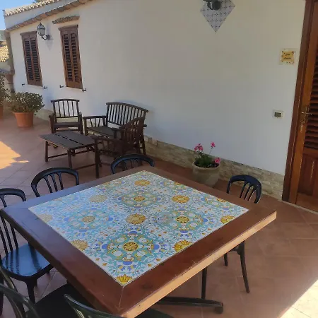 Baglio Cracchiolo Da Tuzzo - Casa Carrubbo דירה סן ויטו לו קאפו